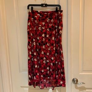Cabi Corsage skirt.  Midi length, side zip.  Flat front.  34” in length.